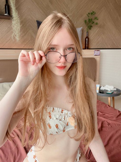 Cute 😃 https://t.co/U9x9TXlC0N