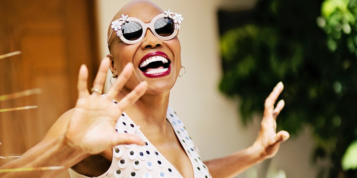 This week on the Ronnie Scott's Radio Show, Dee Dee Bridgewater is chatting to Ian Shaw ahead of her shows next week. Plus music by Jeremy Pelt, Terence Blanchard, Kyoto JM & Vincent Herring Fri 9pm @jazzfm @ianshawjazz @officialronnies @michaelvitti @ddbprods