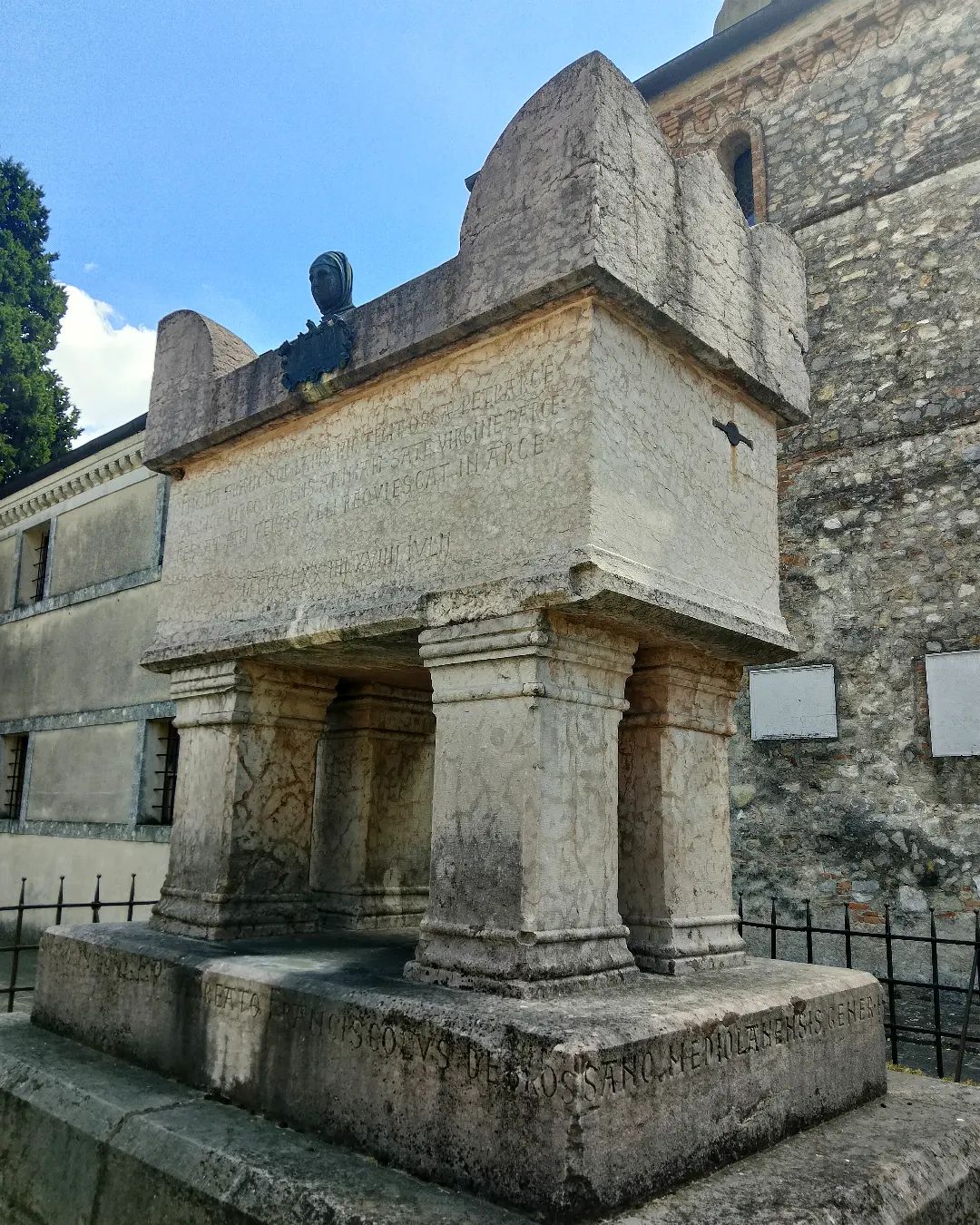 📍 Arquà Petrarca (PD) 📸 IG valigia.pronta