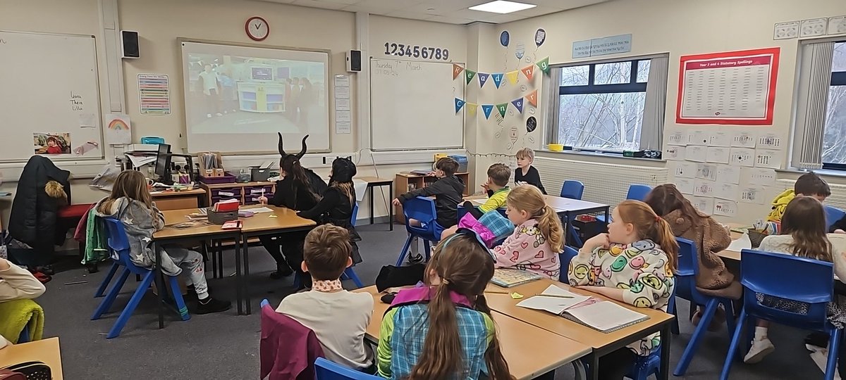 Class 2 tweet media