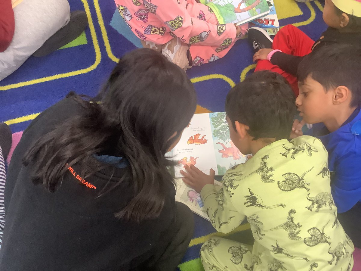 Halley Year 6 tweet media