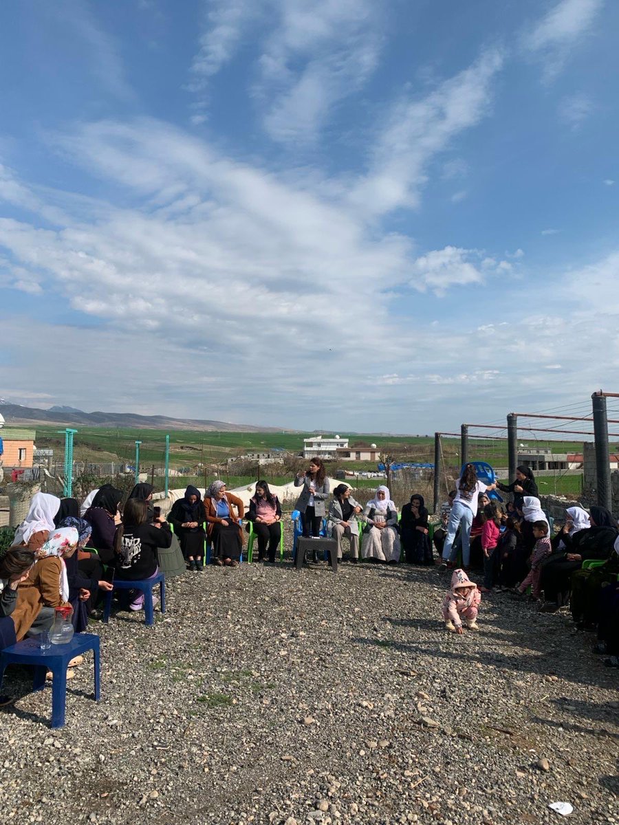 TJASIRNAK's tweet photo. 8 mart kapsamında Silopi ve Cizre de köylerde kadın toplantısı alındı. https://t.co/dZ5HDPFPDw