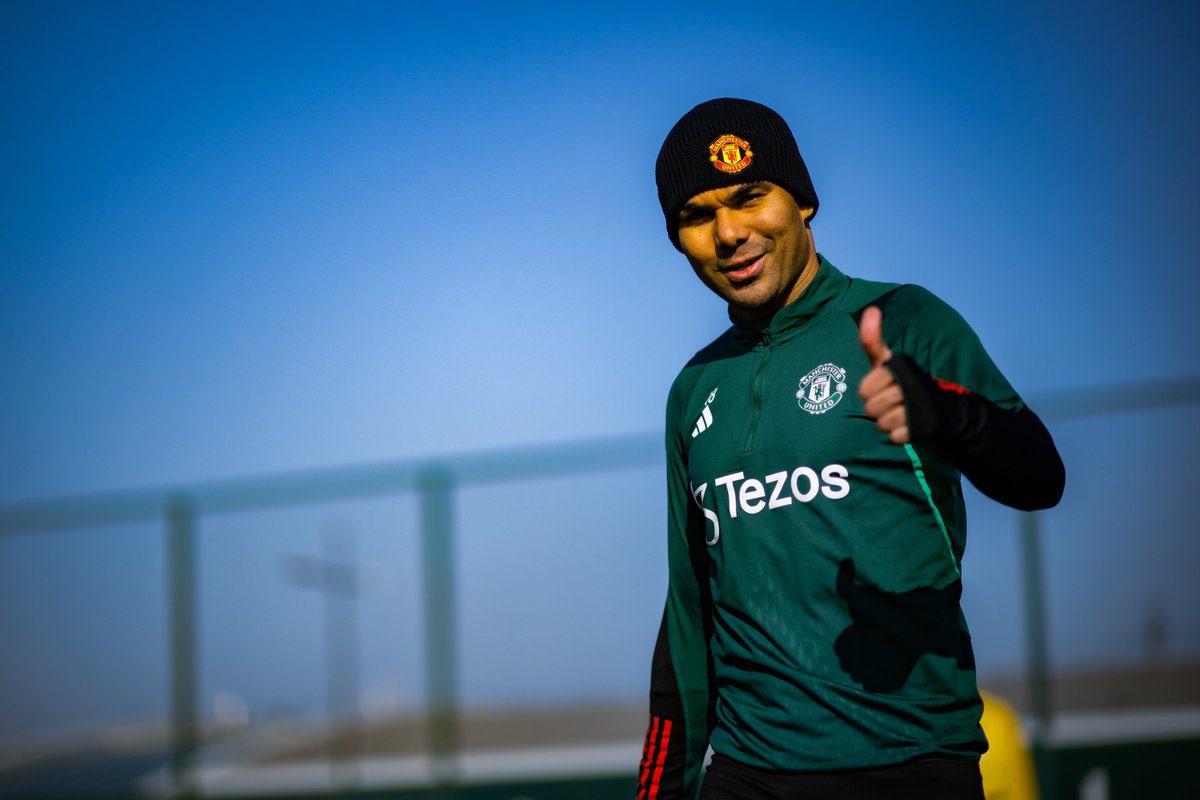 ‘He’s our Brazilian hero in the red and the white’ 🇧🇷❤️