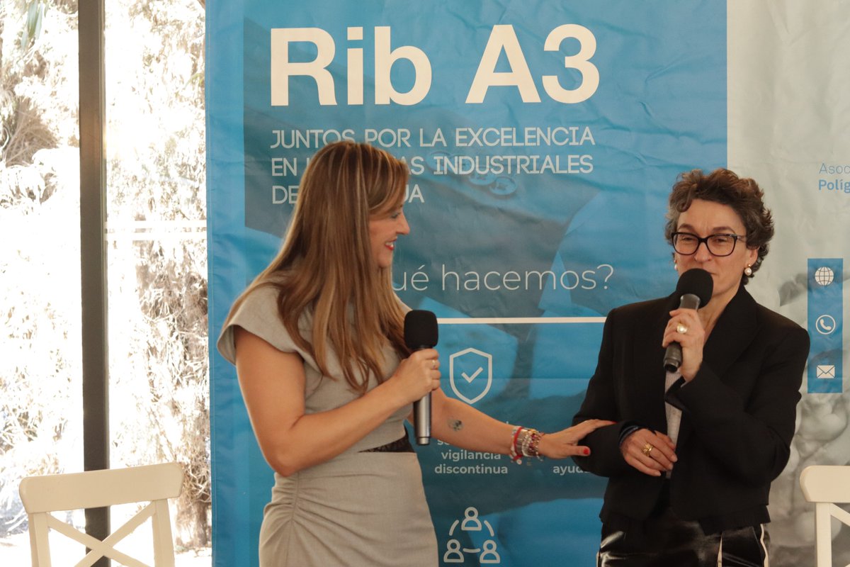 🎉¡Que gran evento vivimos ayer!

En una ubicación excepcional pudimos disfrutar de la charla impartida por Mar Chao, presidenta de la <a href="/AutPortValencia/">Valenciaport</a> 🚢

👉🏼GRACIAS a todos los asistentes.

¡Nos vemos en próximos eventos!💙

ⒼⒶⓁⒺⓇⒾⒶ 
lc.cx/BMYjMY