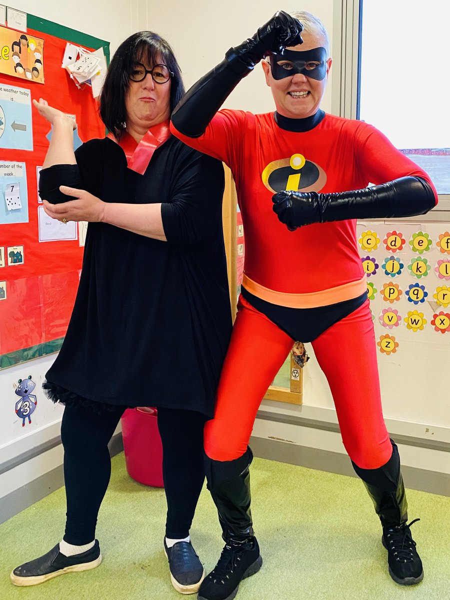 ⭐️ Cara Mitchell tweet media