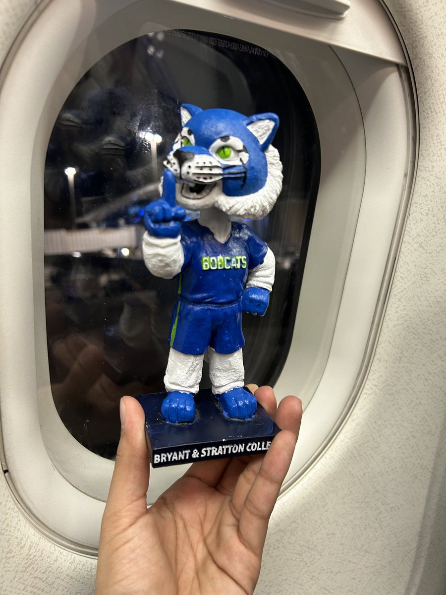 BobcatMVBWI's tweet photo. The Bobcats are on the move! https://t.co/GWeNdRMUj5
