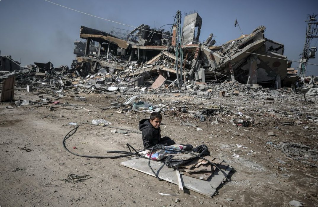 127 children killed per-day in Auschwitz in 5 years.

139 children killed per day in Gaza in 135 days.

Just like there can be no justification for the Holocaust, there can be no justification for the ongoing genocide of the Palestinian people. Both deserve the same condemnation.