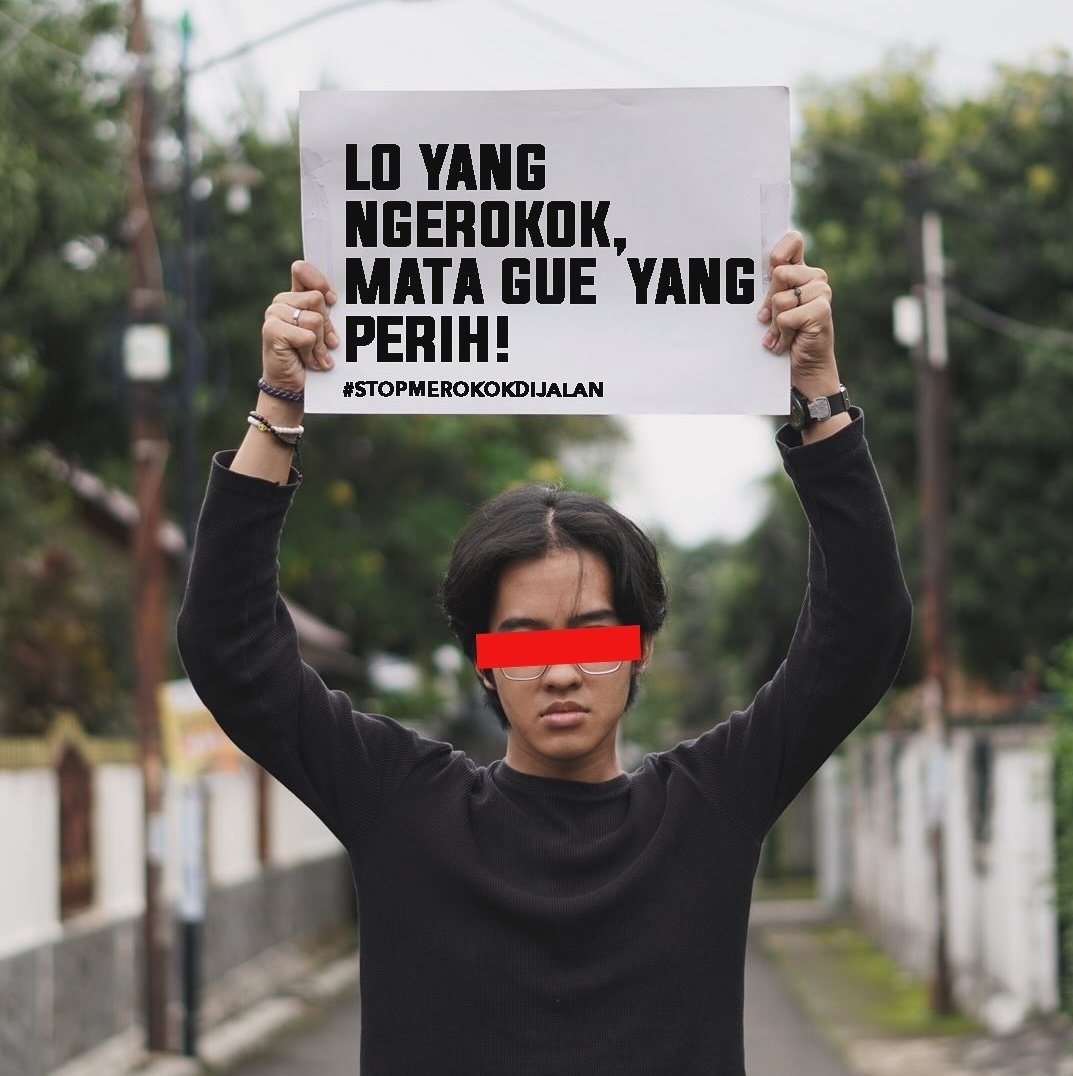 ncit_62's tweet photo. #stopmerokokdijalan #stopmerokoksaatberkendara https://t.co/4Q3zlaDBtQ