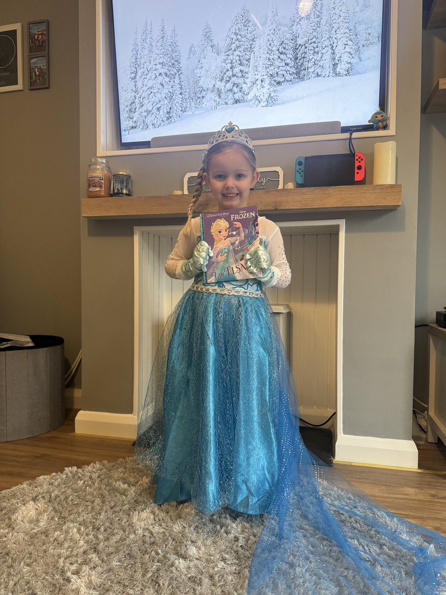 “Happy World Book Day Mummy” 

📚 ❄️ #WorldBookDay2024