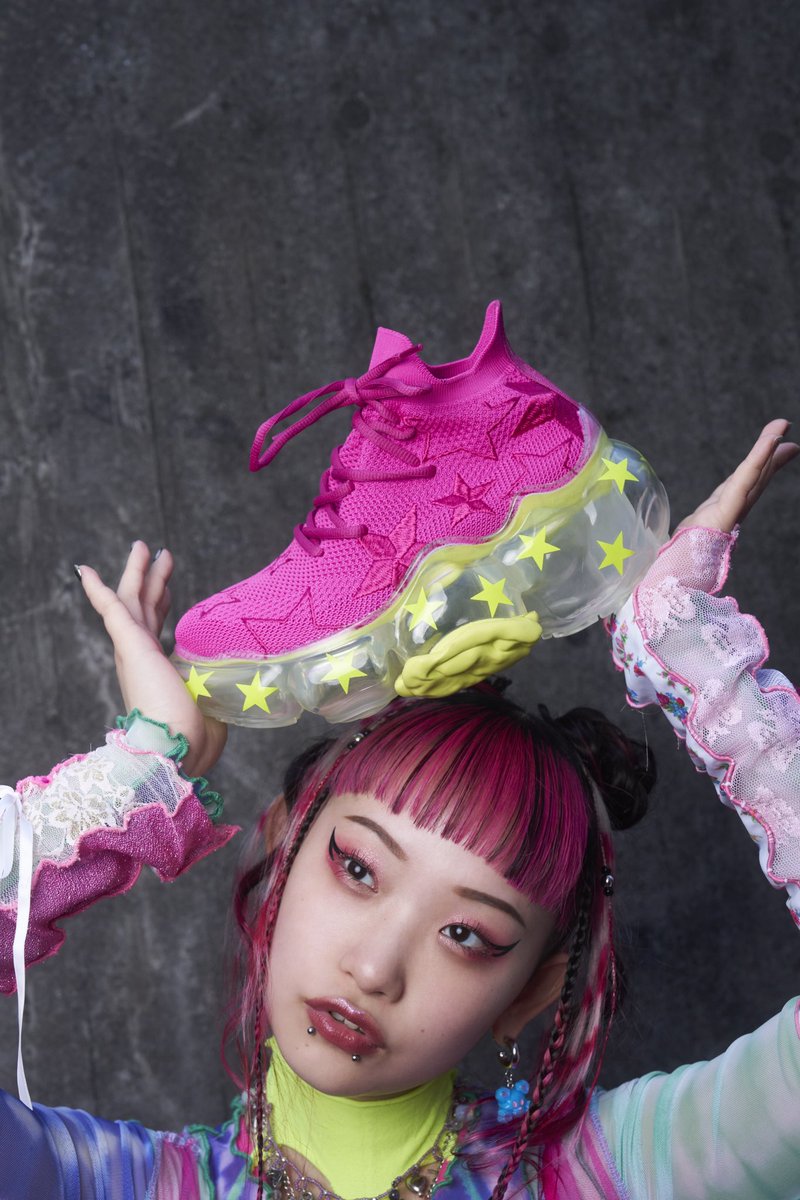 水曜日のカンパレラ　コラボシューズ フットウェアブランド「grounds」× 詩羽のコラボシューズが発売決定