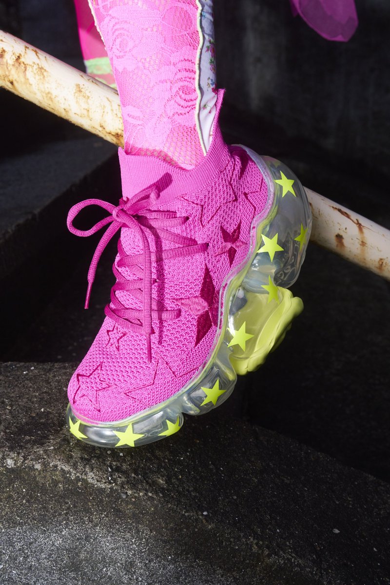 水曜日のカンパレラ　コラボシューズ フットウェアブランド「grounds」× 詩羽のコラボシューズが発売決定