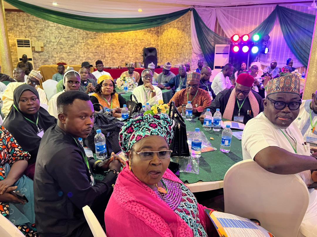 zaMusbeyNe_'s tweet photo. The Executive Governor of Kaduna State Gov. Uba Sani, Deputy Governor Dr. Hadiza Sabuwa Balarabe, and other senior government officials are currently attending the 6th Annual Interfaith Peace Conference at Hotel Seventeen in Kaduna. https://t.co/mcDXXZe0HU