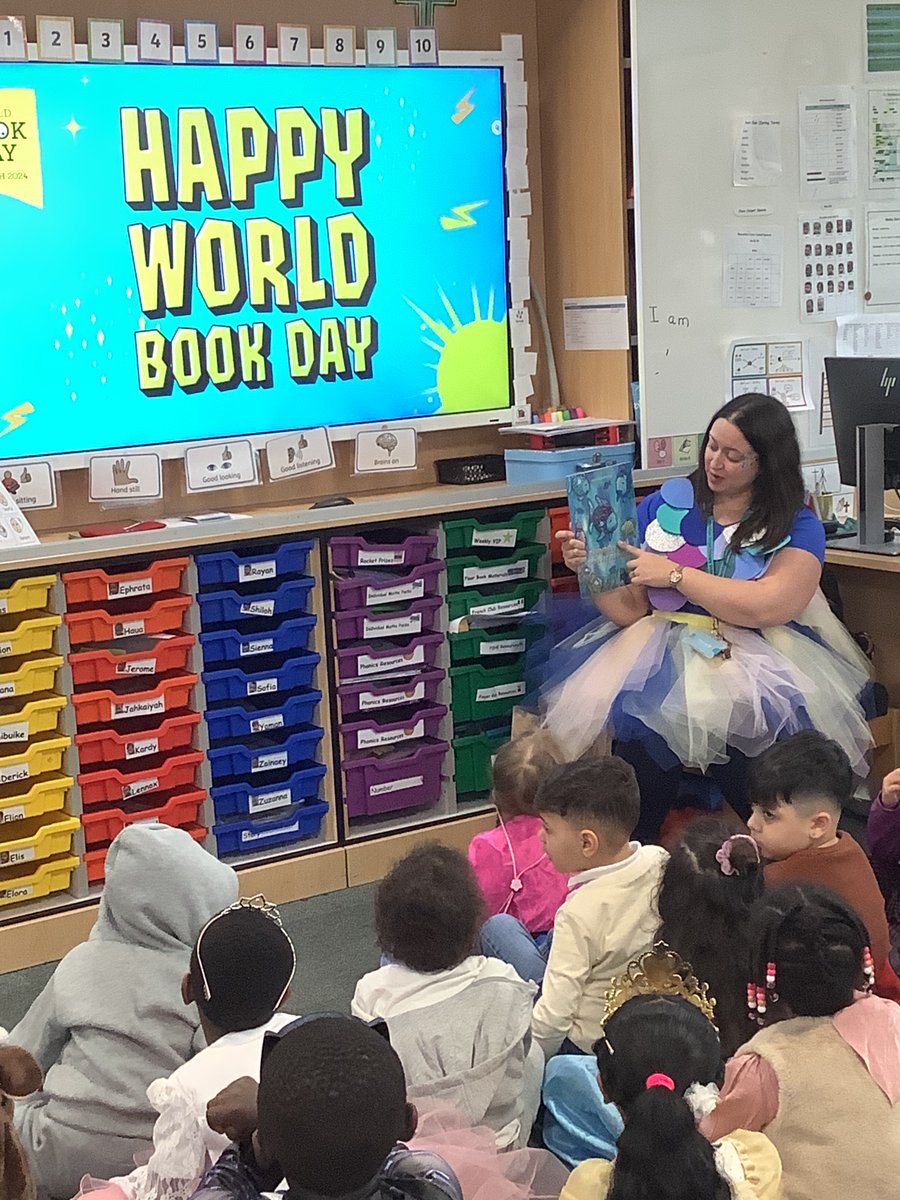 MeridianAngelPS's tweet image. World Book Day! We discussed how the day was going to look-What is your favourite book? #WorldBookDay2024
