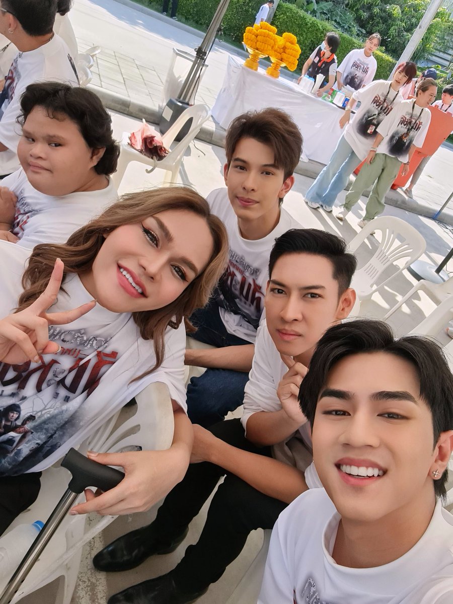 doradewmon69's tweet photo. เจอแก๊งนี้สนุกแน่ #DORADEWMON #JAMACUZ #DFJENTERTAINMENT https://t.co/FSz0bQxmV0