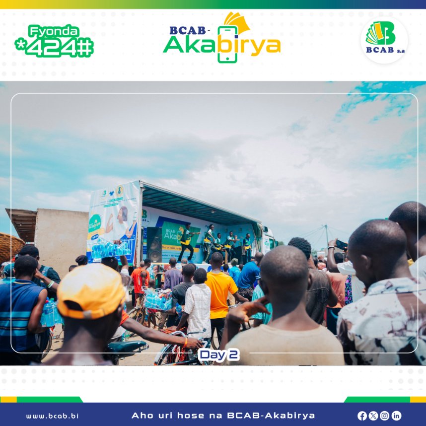BcabBank's tweet photo. #BCAB_Akabirya road show #day_2
I babanki BCAB ishishikara ibegereza serivisi za banki mu kibano. Umunsi wa kabiri yari muri Commune Ntahangwa zone Kinama raba uko vyari vyifashe.
#BCAB_Akabirya
 #Road_Show #day_2
 #BCAB
 #ja_ku_kivi_na_bcab
 #Solution_digitale https://t.co/jGTe0xUAdk