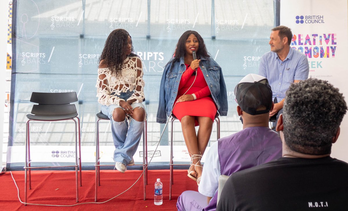 scriptsandbars's tweet image. Scenes from the Scripts and Bars Alumni discussion with @KimMakumbe , @lifesnarrative and British Council. 

@kaymediaafrica  @SouthernAfrArts

#scriptsandbars #creativeaccelerator #creativeeconomyweek #creativeecononyweekZW
