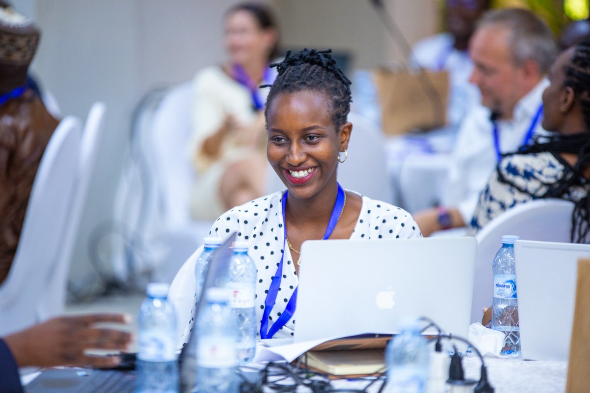 GIZAfricanUnion's tweet photo. Day 1⃣ of #dataprivacyEAC highlighted the benefits of regional #collaboration for #dataprotection. Panelists emphasized the importance of cross-border data flows for economic growth &amp; integration. 

Let's continue working together for a secure #digital future in #EastAfrica. https://t.co/vE9OHQHZmo