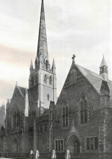 SChurchesTrust's tweet photo. The Evening News, @edinburghpaper, has recently been running a series on views of old Edinburgh:
https://t.co/Y0FWjLJ3Kv
This reminded us of #LostChurches (Chalmers and John Ker) in our archive and a fascinating 50 year old article by Ian Dunlop:
https://t.co/0L7BeaOKSm https://t.co/iOu7aitMn3