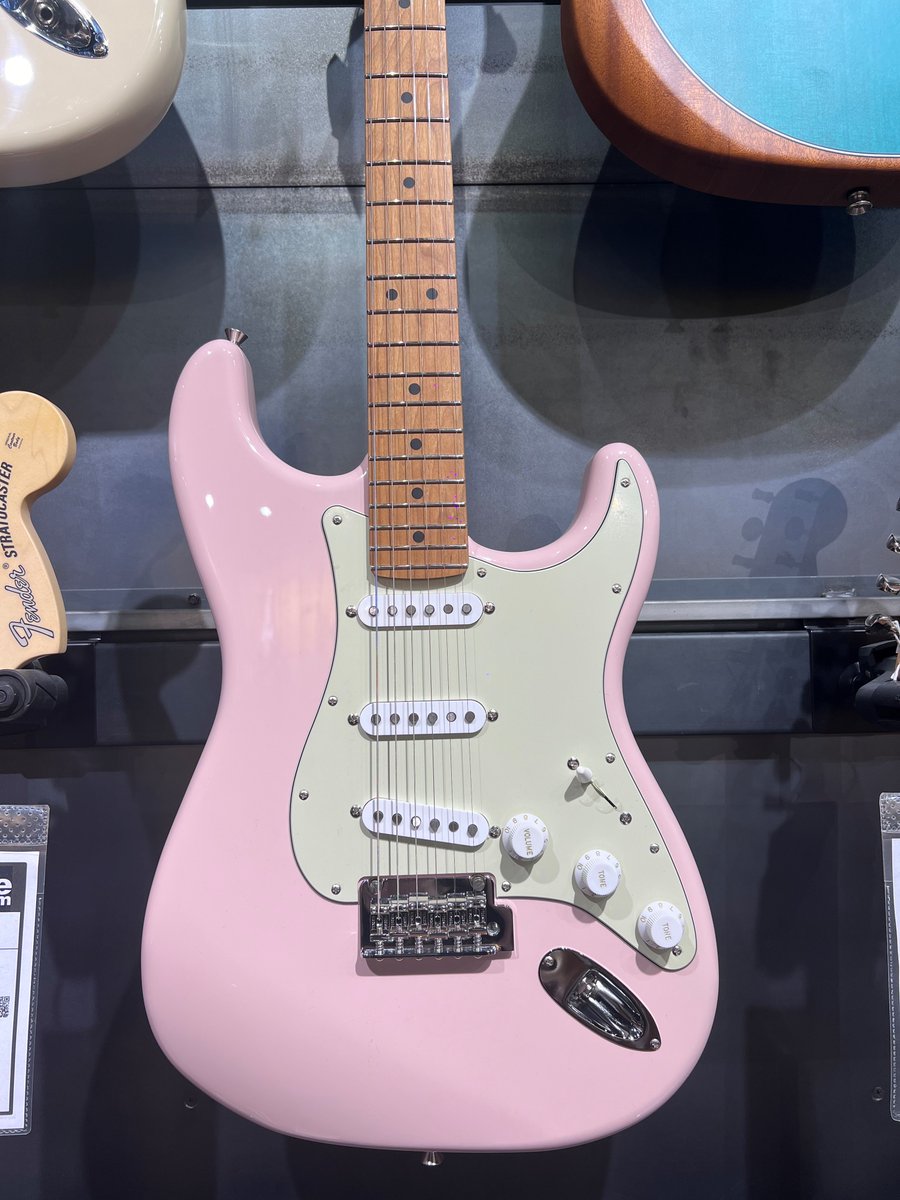 Nouvelle beauté au mag ! 
sonovente.com/fender-fsr-hyb… 

#fender