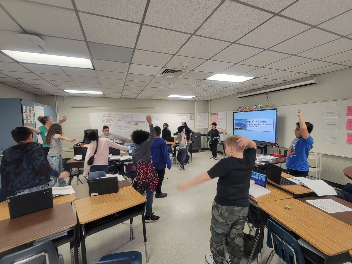 Student led vocabulary section of the lesson in 4th grade. They created their own gestures to support their learning. @BlackES_AISD @A_Hart73 @Mrs_C_Moreno