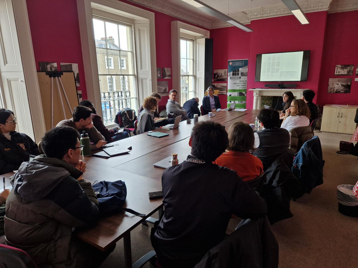 arch_cambridge's tweet image. Full House for MPhil in Architecture and Urban Studies thesis presentations today. #architecturestudy #architecturegraduates #cambridgeuniversity @FloraBSamuel