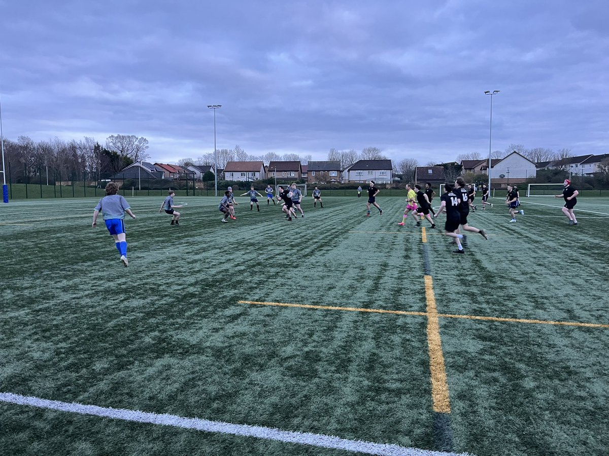 d_mckinstray's tweet image. Amazing to see U18 Boys players from @leithacademy, @QueensferryHS, @TrinityAc_Edin and @TynecastleHigh come together to take on a Falkirk Schools Select yesterday!

Fantastic collaboration to get senior pupils representing their state secondary school in a cross-region game 🤝🏉
