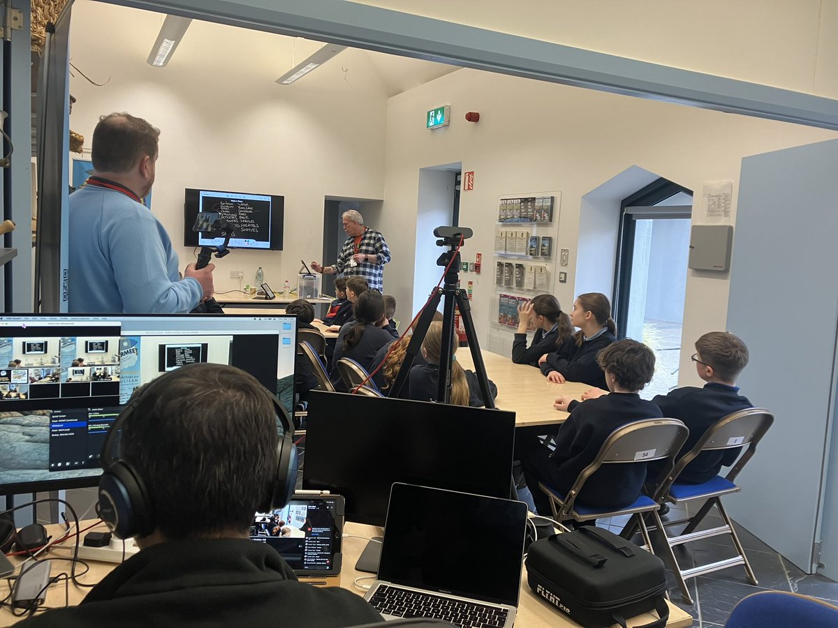 Today, we’re at a <a href="/MakerMeetIE/">MakerMeet</a> workshop in <a href="/NMIreland/">National Museum of Ireland</a> Turlough House!🙌🏼 We’re planning and building a town🧱🏡 #STEM #STEAM Also…we’re back on Twitter/X!!!