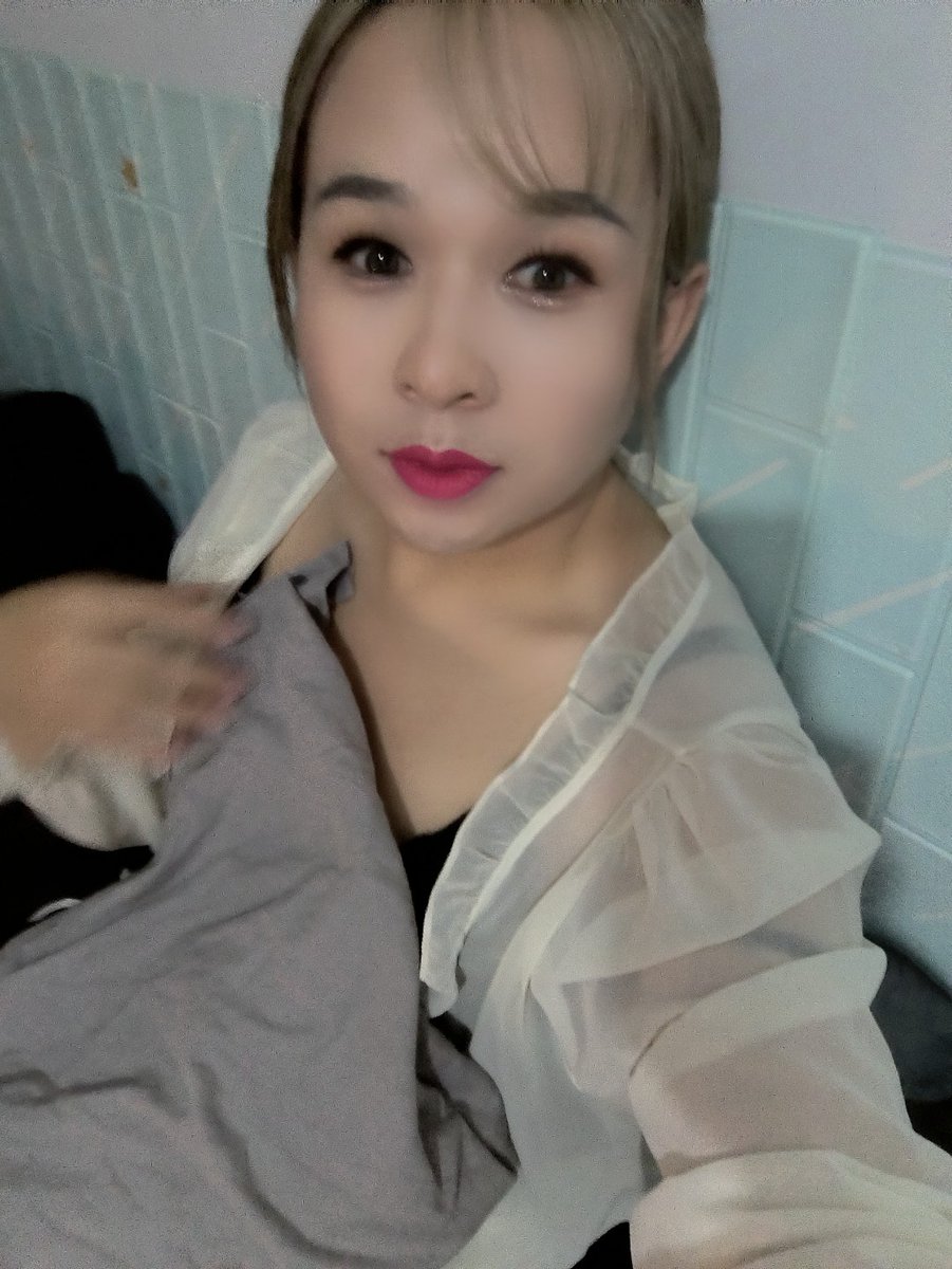 cdnvsheng's tweet photo. 有在长春的直男吗 https://t.co/Xkldo3ZALr