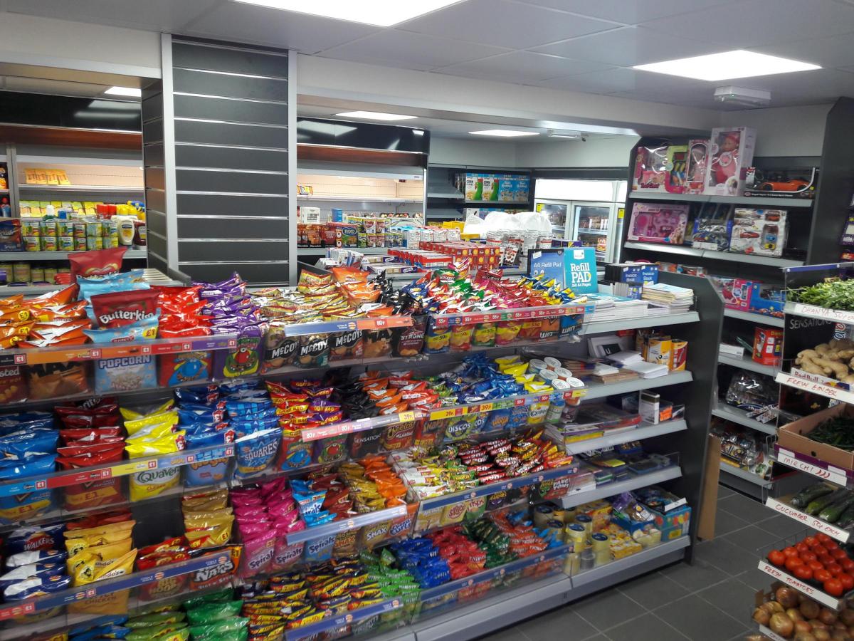 doorstepshop24's tweet photo. We have recently got restocked of locals favourites tasty treats :)

Come on in and get your treats while stocks last 🔥

#Magheralin
#doorstepshop https://t.co/5Lws8XtN5c