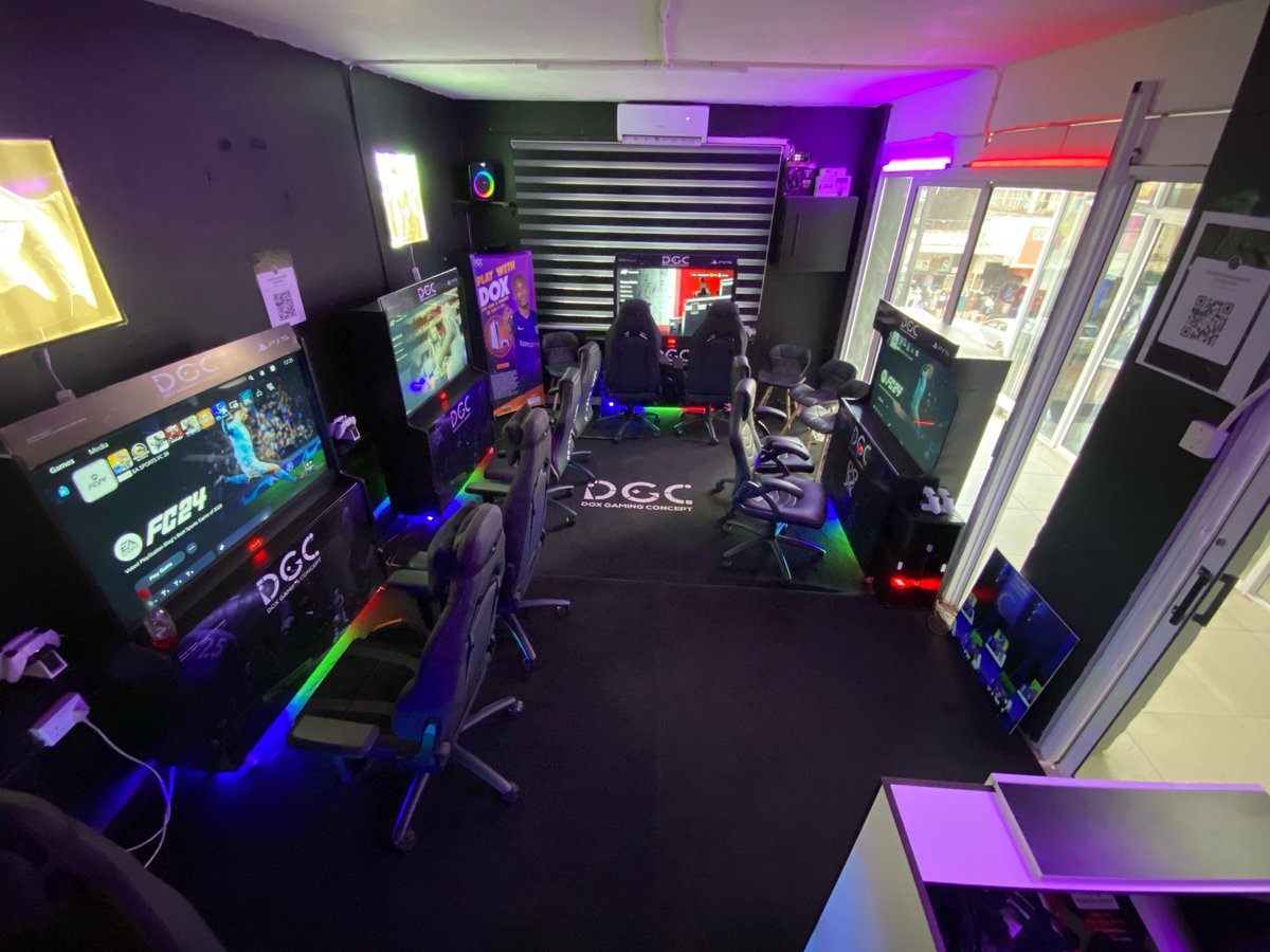 DoxGamingC's tweet photo. More scenes at our center, What are you waiting for ? Stop by and have a great time!

#Doxgaming #zimbabwegaming #gamingAfrica https://t.co/YUXMBmNP12