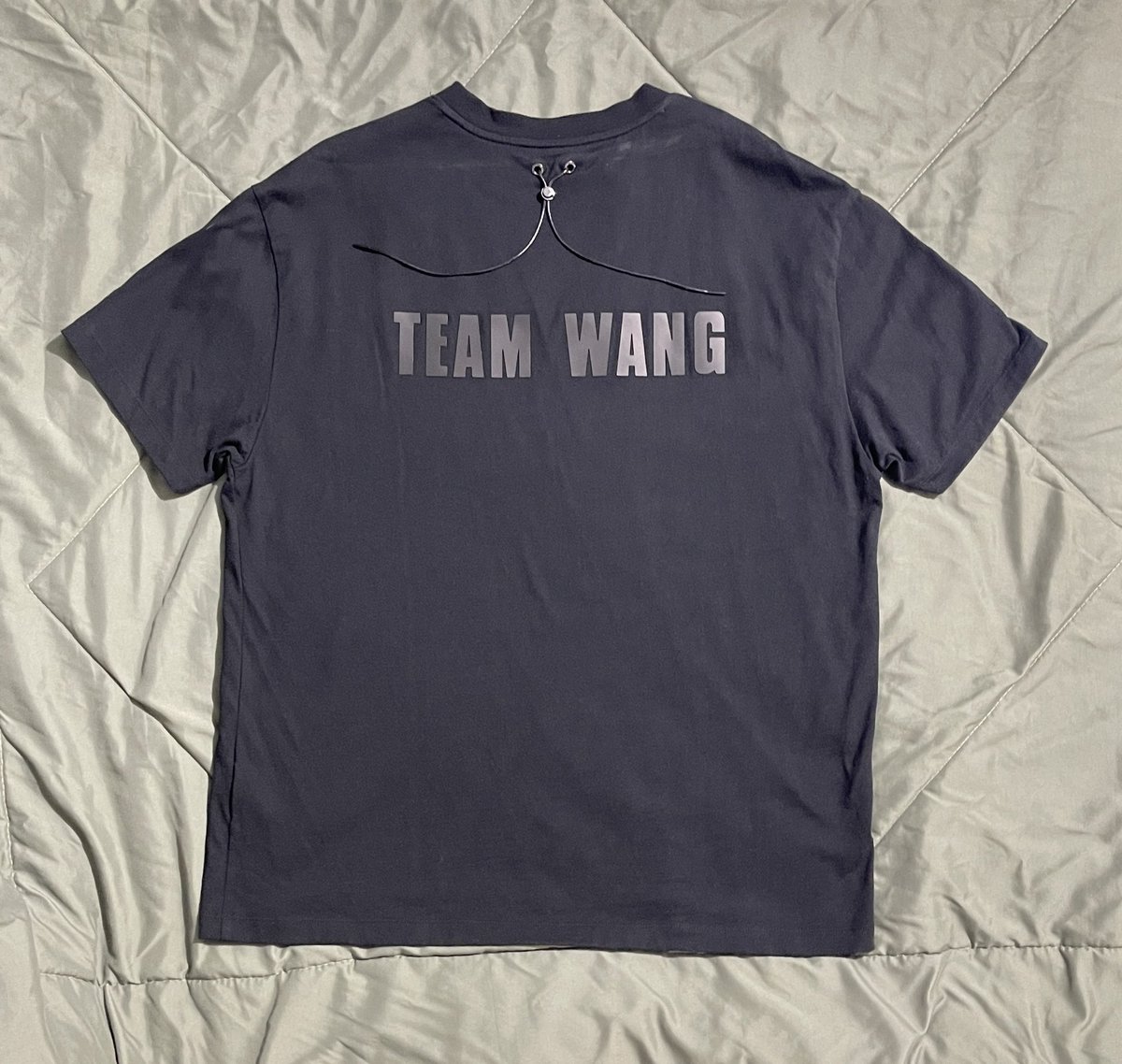 opolkhem_'s tweet photo. แขนสั้น Standard ไซส์ 1 ไม่เคยใส่
* มีป้าย แต่ไม่มีถุง *
ขาย 3,000 ค่าส่ง 50฿
#TeamWangDesign
#PalmAngelsTeamWang #3rdsibling
#ตลาดนัดอากาเซ #ตลาดนัดอากาเซ่
#ตลาดนัดกัซ #ตลาดนัดgot7 https://t.co/HAbY7GlHup