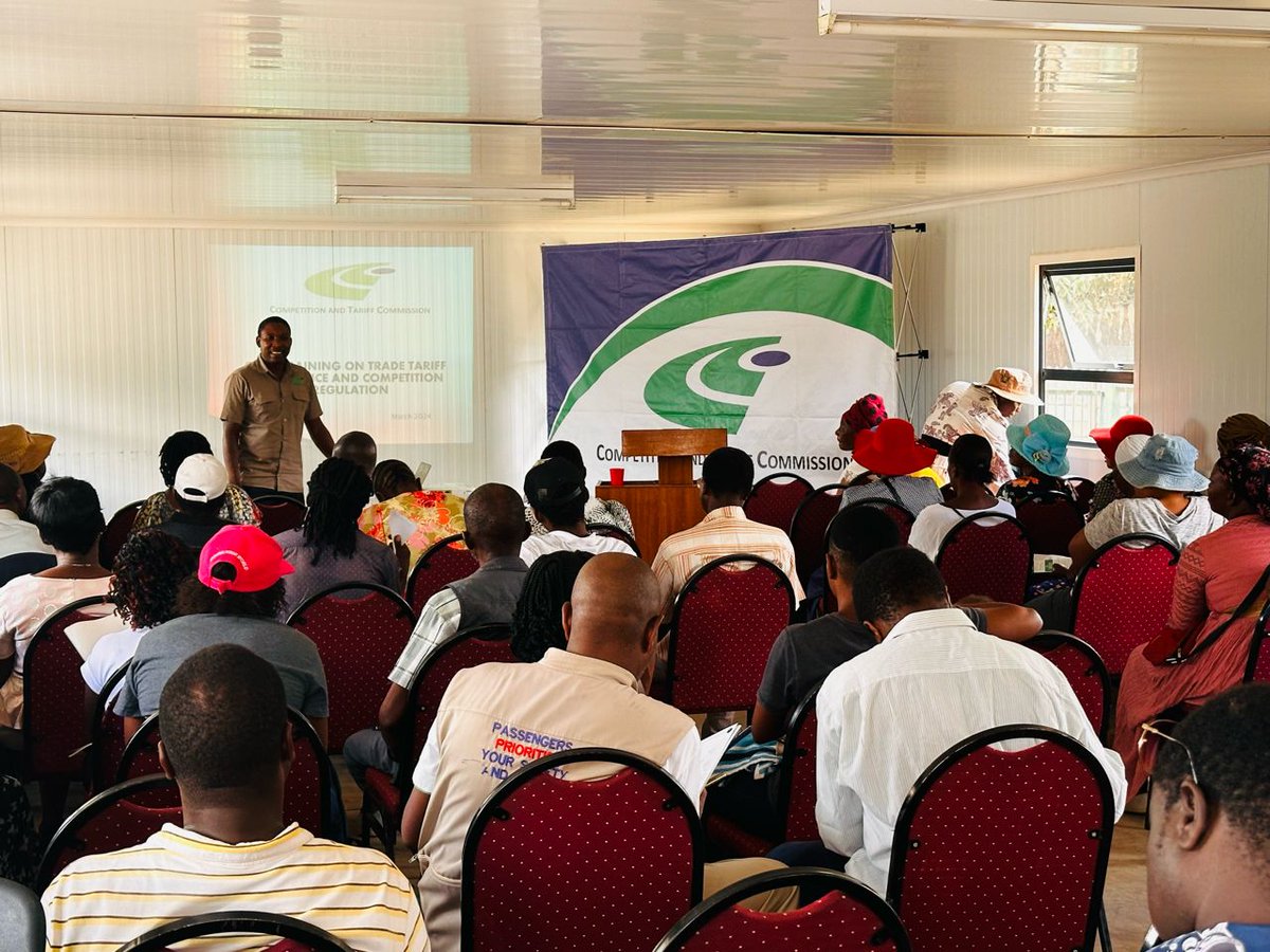 CTCZimbabwe's tweet photo. 🚀 Exciting scenes in Mabvuku Tafara! Commission staff undertook a transformative training on Trade Tariff Assistance and Competition Regulation 📚 to empower our local SMEs. 🌟 #SMETraining #TradeTariffs #CompetitionRegulation 🚀 @Min_of_IC @MinofWomenZim @HeraldZimbabwe https://t.co/VzQj8fIgyY