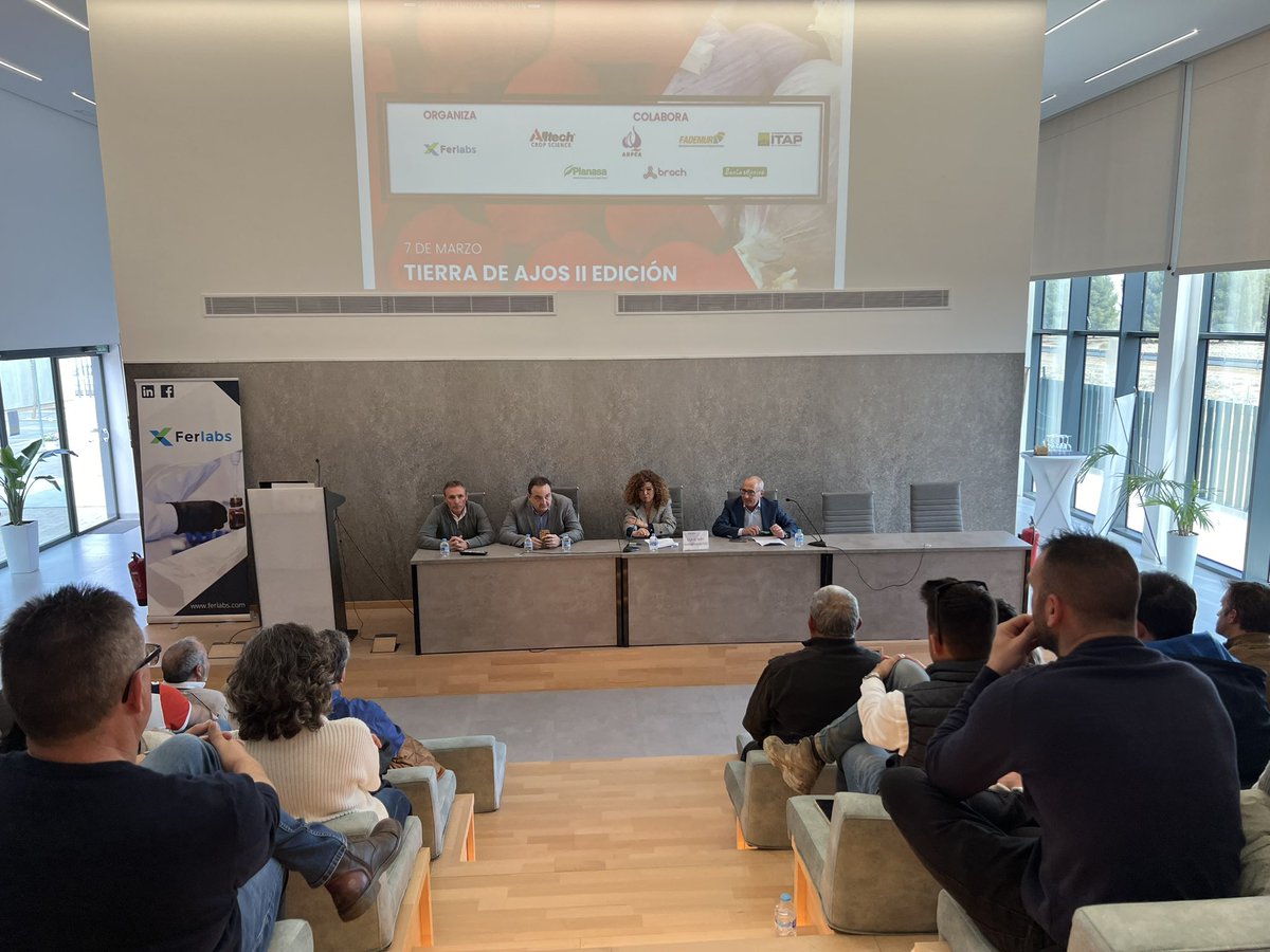 BrochGarlicTech's tweet photo. Broch participa y colabora de la II Jornada Tierra de Ajos en el Rural Innovation Hub de Barrax https://t.co/KtN8JMbTAa