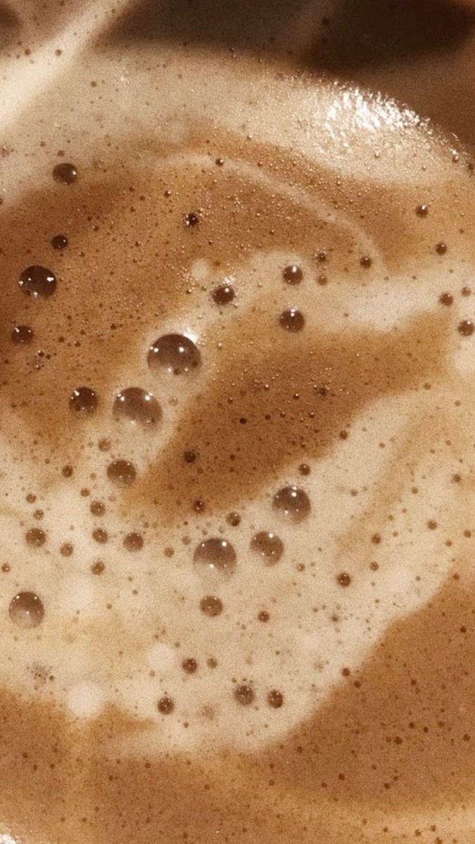 ☕️ OK we love coffee. There are many benefits, BUT while moderate coffee intake is generally safe, excessive caffeine consumption can disrupt hormonal balance &amp; also contribute to worsened PMS &amp; sometimes yeast infections.
cootsch.com/coffee-intimat…