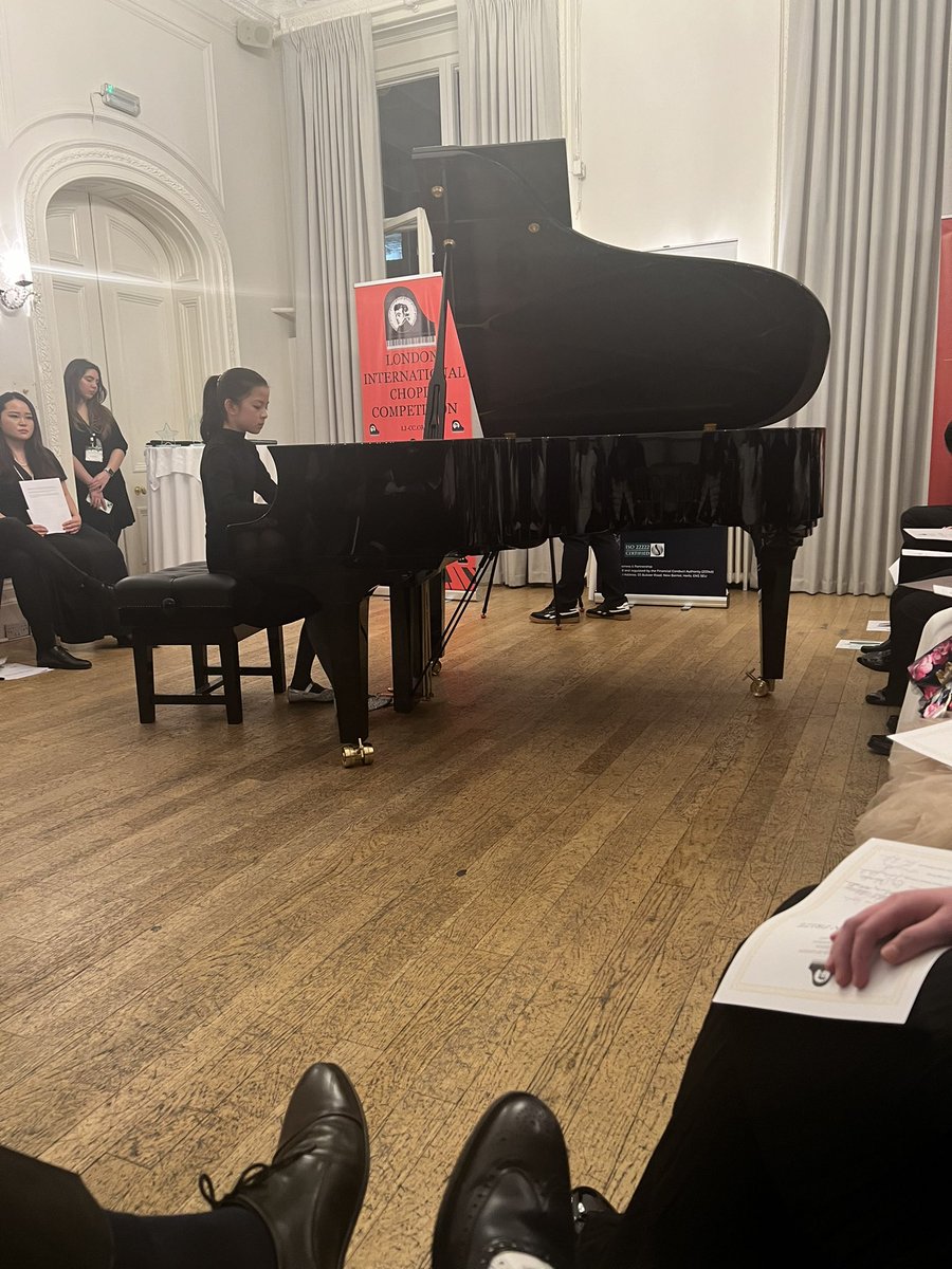 FSlipaczek's tweet photo. The prestigious &amp; premier @ognisko_polskie promoting Polish Culture at its best CHOPIN. Huge Thx to @PiotrMichalik_ for making this possible together with the event’s sponsors. The young pianists were from all over the world. @BalPolskiUK @posklondon @PolishEmbassyUK @tvp_info https://t.co/mRGbbmPQwI