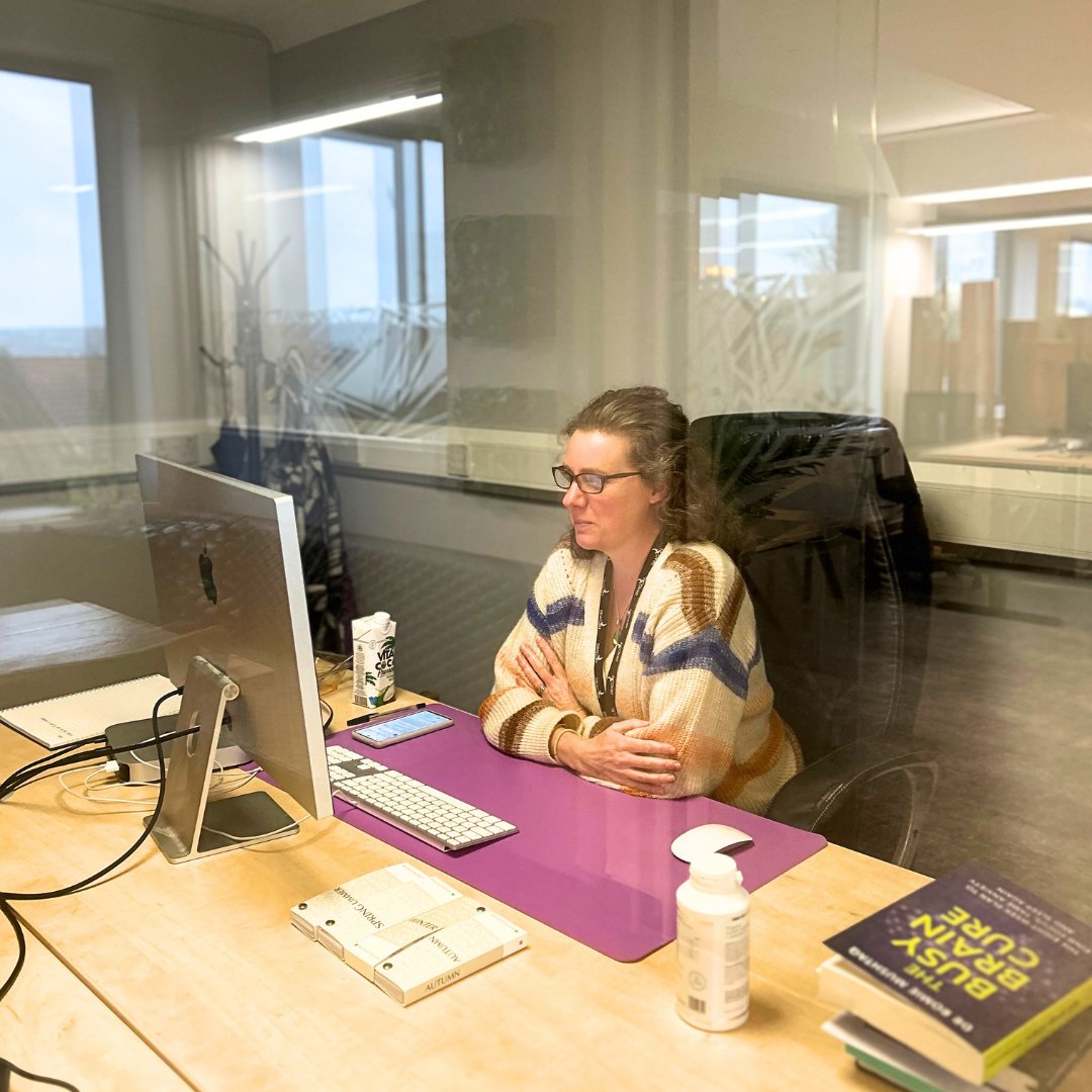 We're taking a view through the 'looking glass' as our coworkers enter full focus mode in their offices and hotdesking spot. They're all in great spirits and are working on exciting projects. It's really great to see the exciting buzz around the space!