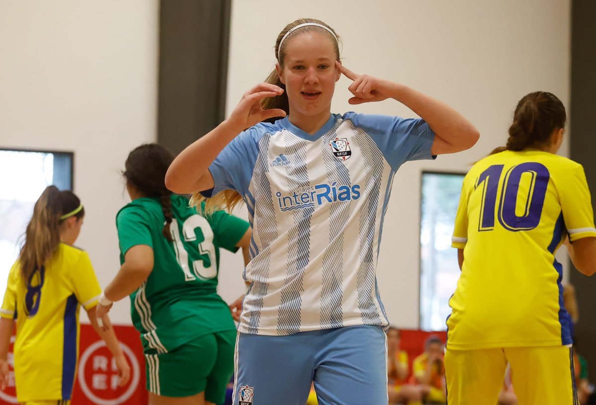 FutsalRFGF's tweet photo. ✍️ 𝑼𝒏𝒉𝒂 𝒈𝒐𝒍𝒆𝒂𝒅𝒂 𝒑𝒂𝒓𝒂 𝒔𝒆𝒈𝒖𝒊𝒓 𝒄𝒐𝒏 𝒗𝒊𝒅𝒂

🙌 A Selección Galega SUB 14 golea a Melilla e chega con opcións de clasificación á última xornada

➡️ CRÓNICA: https://t.co/0Ij0LIKmyH

#SentindoGalicia | #SelecciónGalega https://t.co/V1Twn2n5ao