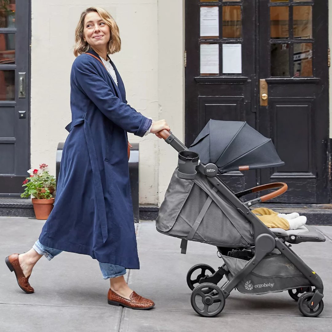 Upgrade your stroll with the Metro+ Deluxe by Ergobaby – compact, comfy, and stylish. Designed for you and your little one's everyday adventures!

#ergobaby #ergobabymetroplusdeluxe #ergobabysg #babycentralsg #nursery #sgMommyBlogger #sgfamily #sgparents