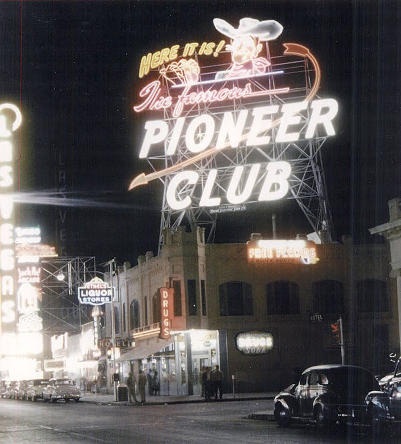 The first appearance of a neon Vegas Vic was on the 'Here It Is!' sign installed in 1948 on the rooftop of 32 Fremont across the street from the Pioneer Club #LasVegas . The full body version would be installed in 1951. This version was demolished in the mid 50s. 📷s @unlvsc