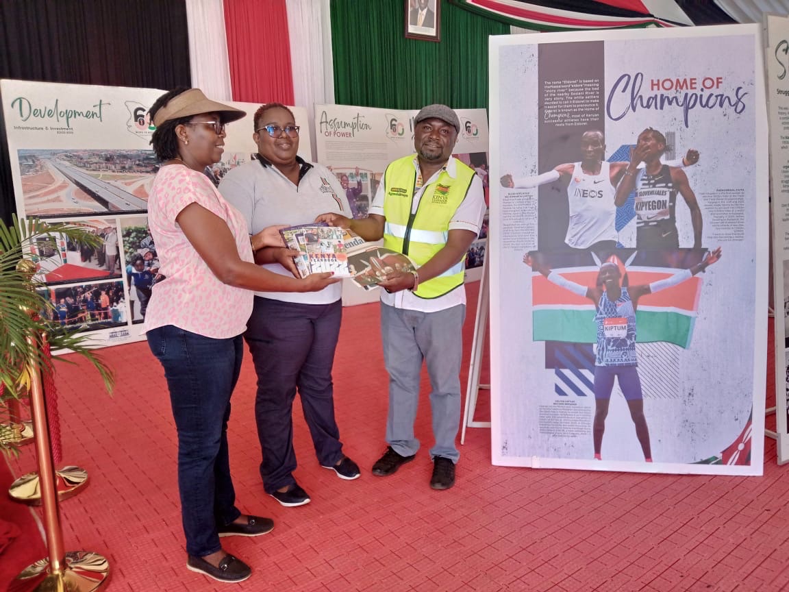 Our Finance Manager Susan Naitore (right) hands our publications to @AgriSocietyOfKe, Eldoret Manager Jeniffer. With them is Harrison Nandwa. The team as well presented the publications to Lilian of the @OPLMKe @MoICTKenya @EliudOwalo @ekisiangani @dosande @kilimoKE