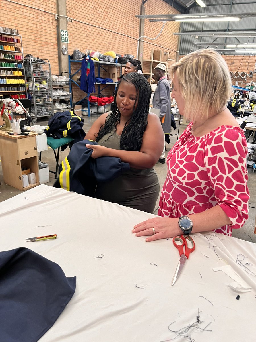 yvesiyer's tweet photo. Project/Assignment update:
Khanyile Solutions is a textile and clothing manufacturer specialising in workwear. 

👩‍💼 @Walburga Husemann, from SES-Senior Experten Service,  is assisting Khanyile Solutions' senior management in project management and lean manufacturing. https://t.co/djoW3cviPe