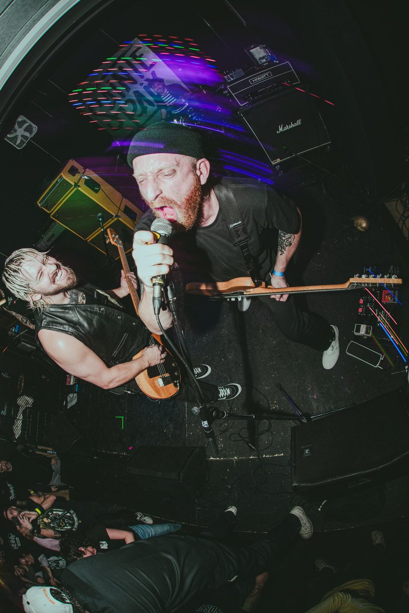 donttryqc's tweet photo. Our UK/Euro Tour starts tonight at @newcrossinn in London with @tetherldn, @hellcanwaithc and @splurgesabbath. Doors at 6pm. Show 7pm.

We are pumped. Merch is cash only. Let’s dance.

Tickets at https://t.co/OY2qBoWCCV

📸: @davidpraph https://t.co/V3DRhgEK0D