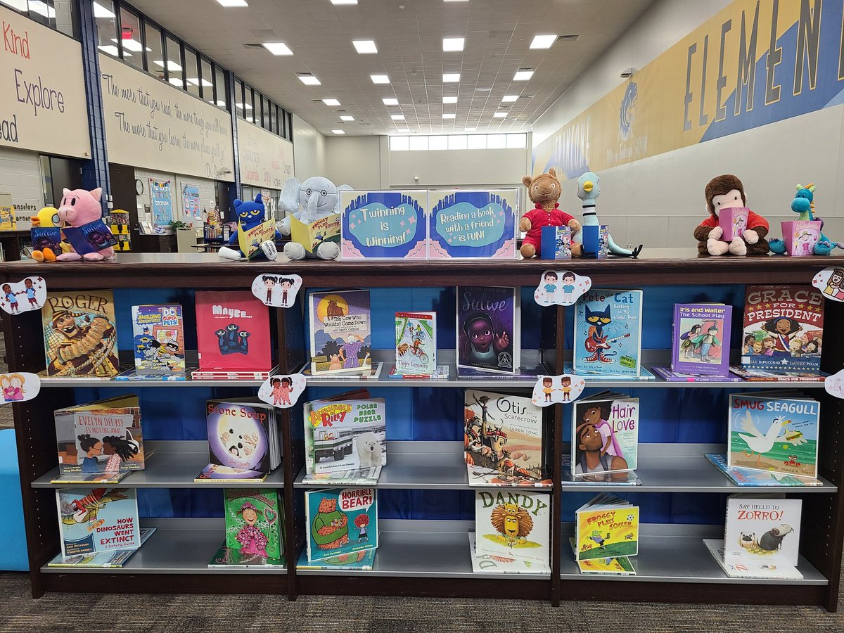 Francone Library tweet media