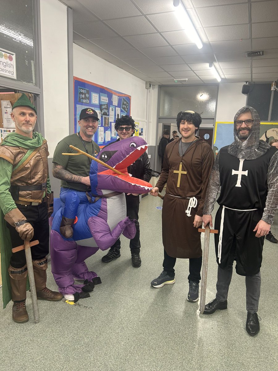 MullenJones's tweet image. World Book Day is in full swing at @PencoedComp 📚