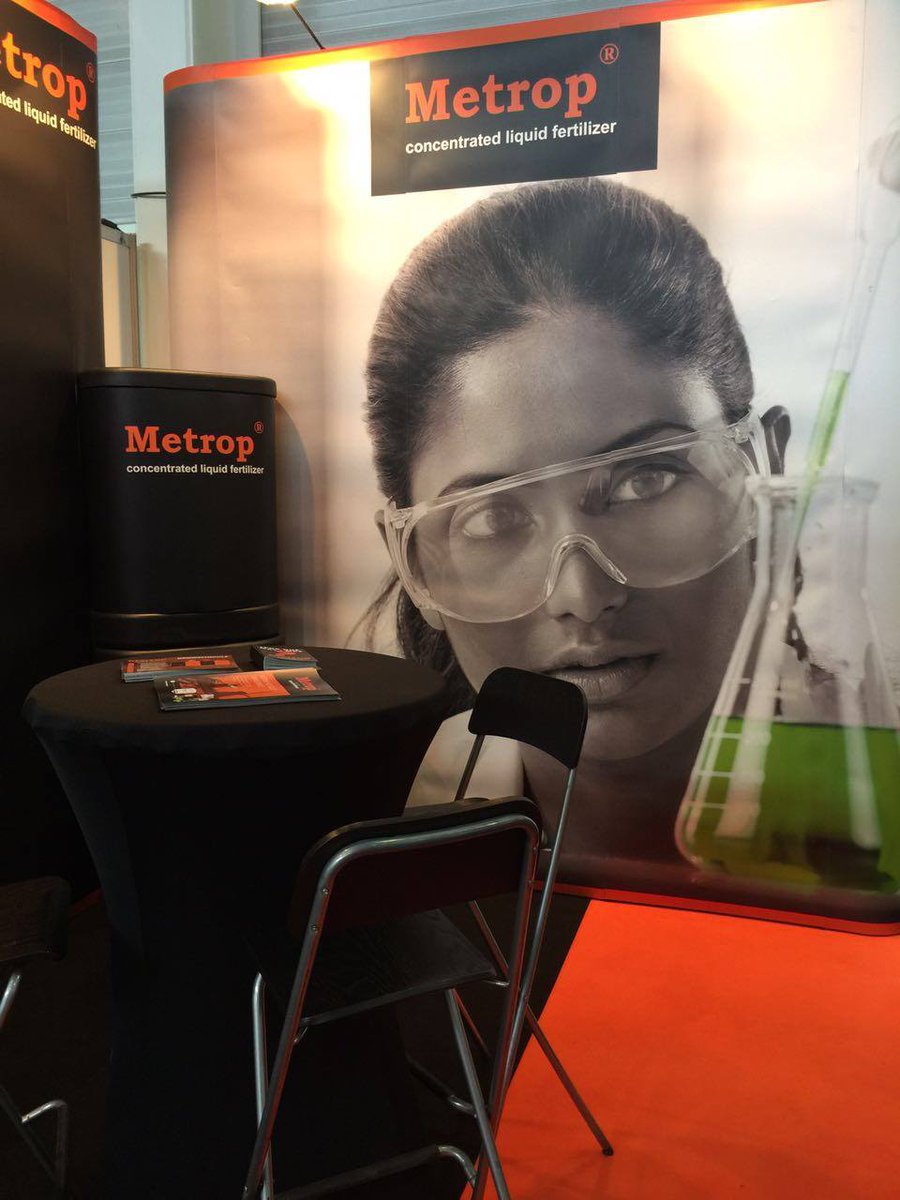 MetropFertilize's tweet photo. How is Loomly working? https://t.co/gCW2FTfzBw https://t.co/AK4OukfM38