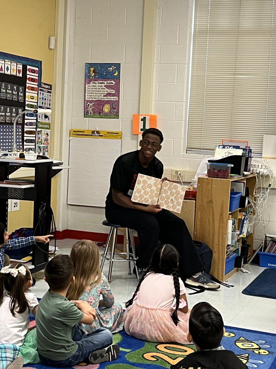 STEVENS BOYS TRACK & FIELD (@dfbtrack) on Twitter photo Special Thanks to <a href="/NISDHatchett/">Hatchett Elementary</a> for welcoming Falcon Track & Field this week to celebrate Read Across America. #TakeFlight <a href="/NISDSTEVENS/">NISDSTEVENS</a> <a href="/FalconsAth/">Stevens Athletics</a> <a href="/runstevensrun/">Stevens XC & Track</a> <a href="/JPS_DFB/">Stevens Falcons Football</a> Special Thanks to <a href="/NISDHatchett/">Hatchett Elementary</a> for welcoming Falcon Track & Field this week to celebrate Read Across America. #TakeFlight <a href="/NISDSTEVENS/">NISDSTEVENS</a> <a href="/FalconsAth/">Stevens Athletics</a> <a href="/runstevensrun/">Stevens XC & Track</a> <a href="/JPS_DFB/">Stevens Falcons Football</a>