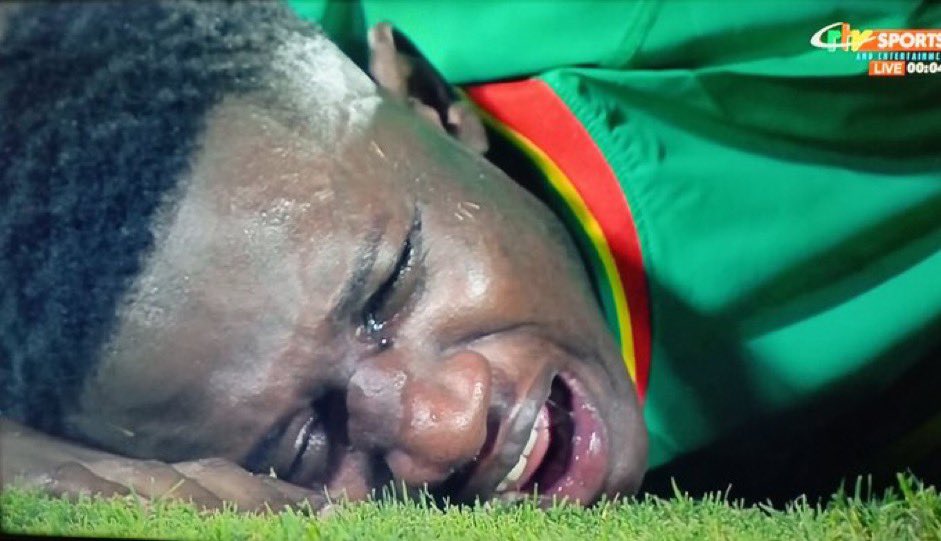 Peupah_Zouzoua's tweet photo. En toute vérité voici comment je me sens après avoir checké le #IlYavaitQuoiAvant 🙌🏽🙌🏽

Depuis mes yeux sont humides, mon cœur est serré… bref https://t.co/pV0I8keeya
