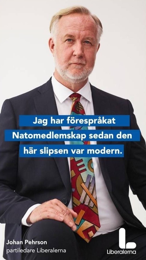 ahyttnas's tweet photo. Historiskt slipsval av Johan P https://t.co/YrWjhXvBWj