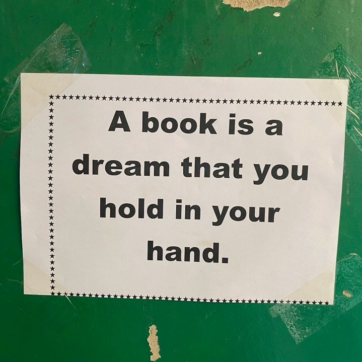 AfriKids's tweet photo. Happy World Book Day! 

Let’s take a look inside an AfriKids library…

#worldbookday2024 https://t.co/jOzqI2oXeH