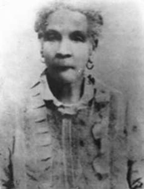 Mariana Grajales, mother of Cuba’s anticolonial, abolitionist struggle, raised a family of patriots - most famously her son General Antonio Maceo who led Cuba's independence wars - while she ran a hospital. Jose Marti said “it’s easy to be heroes with women such as these.”
